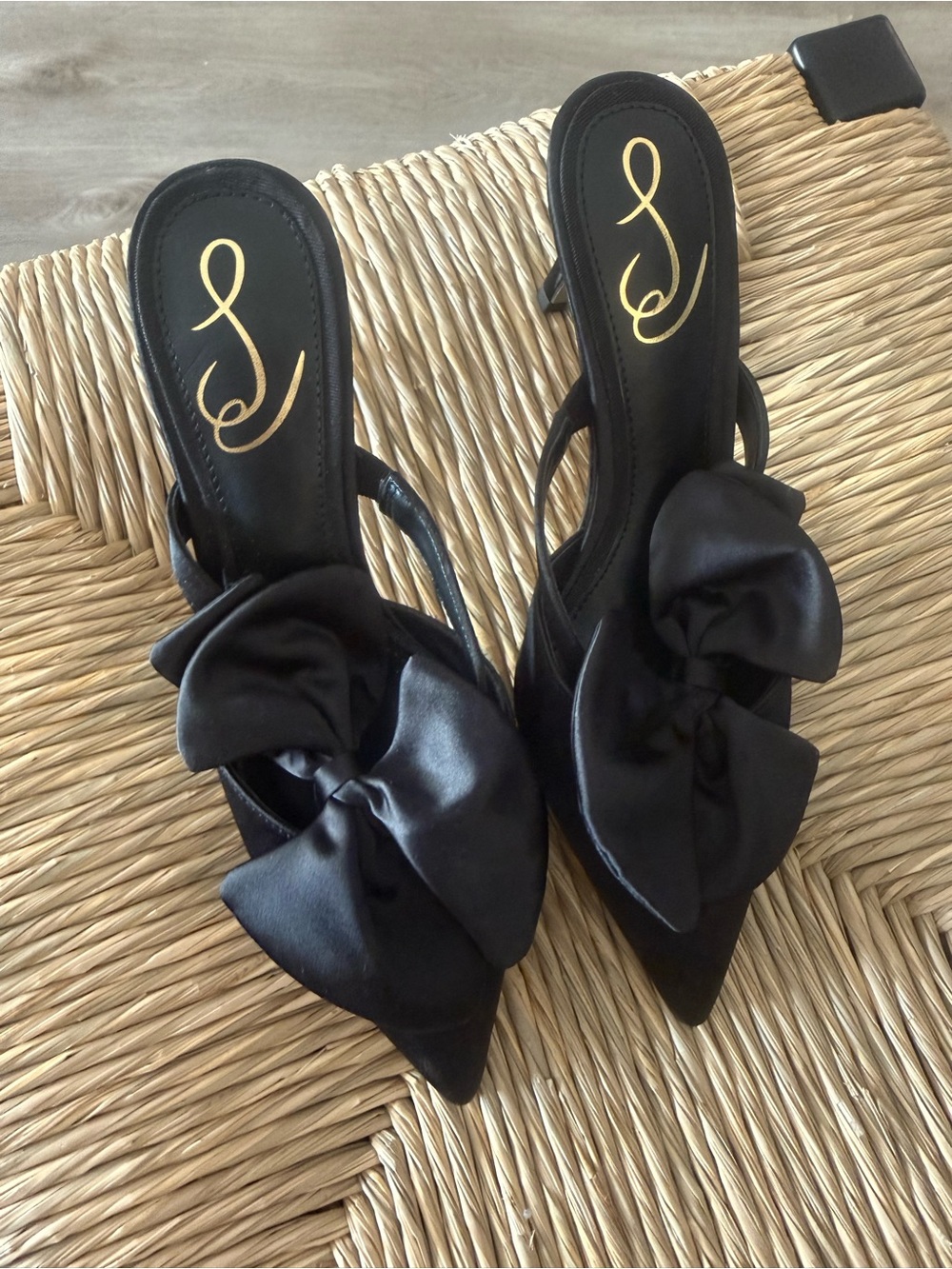 Sam Edelman Black Satin Bow Pointed-Toe Slip-On Heels - Picture 1 of 7